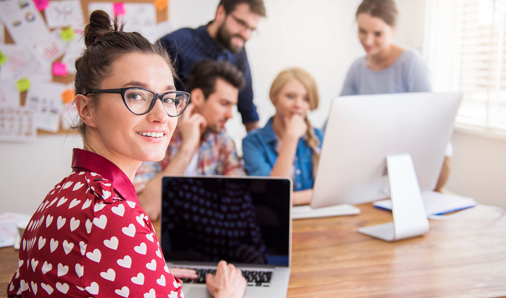 DEL CURSO AL CONOCIMIENTO VIVO: CÓMO TRANSFORMAR LA FORMACIÓN EN CULTURA